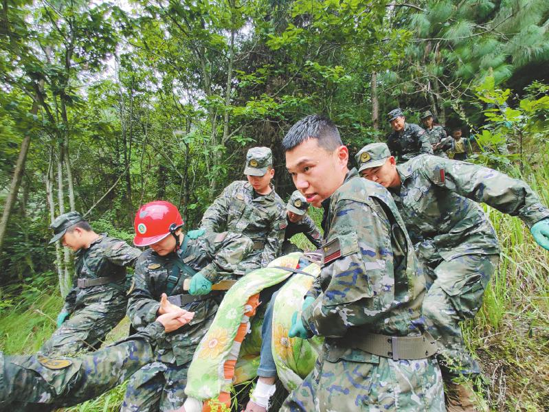 9月6日，武警.jpg